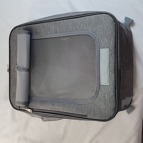 NWOT Petseek 2 in 1 Soft-Sided Airline Approved Backpack Travel Pet Carrier - Picture 16 of 16